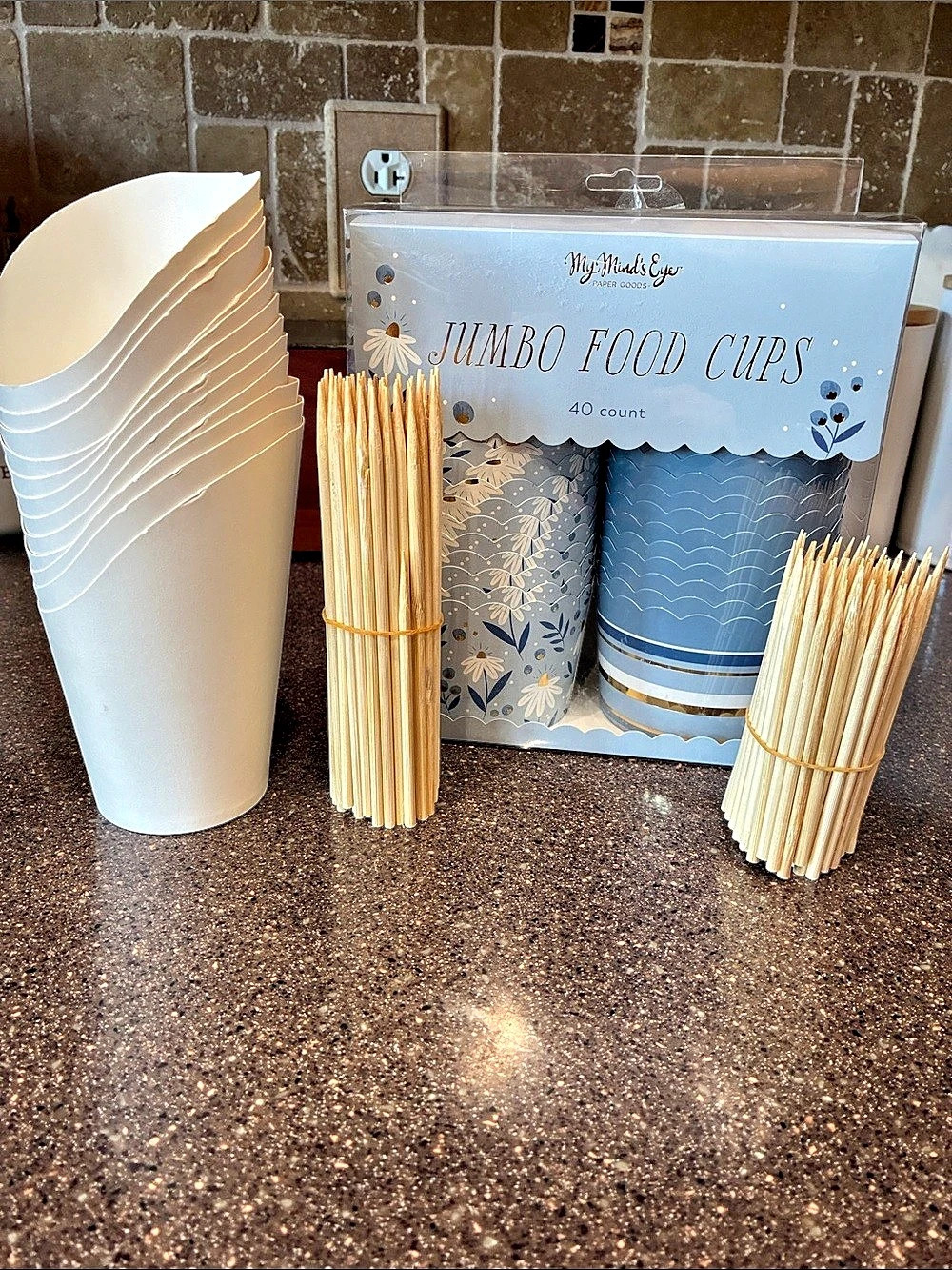 Entertaining Bundle: cups, skewers & jumbo food cups